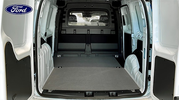 Ford Transit Connect 10 of 12