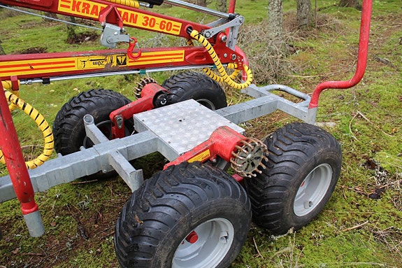 Kranman ATV Griplastarvagn T1750 4WD med 30-60 kran 4 of 10
