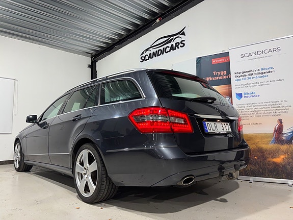 Mercedes-Benz E250 11 of 30