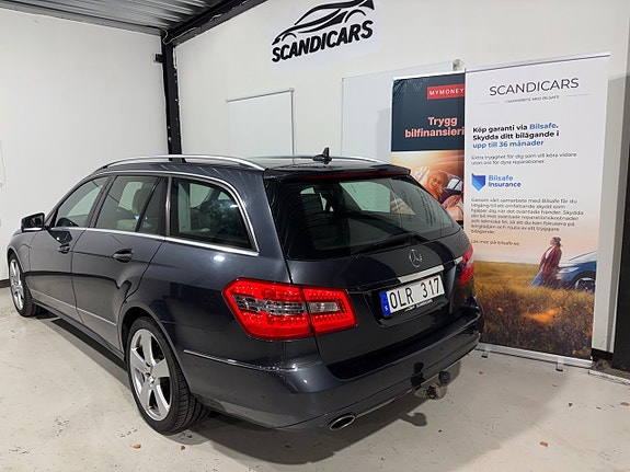 Mercedes-Benz E250 12 of 30