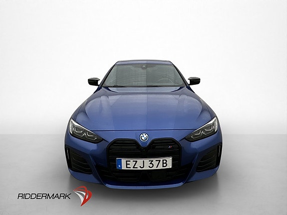 BMW i4 2 of 30