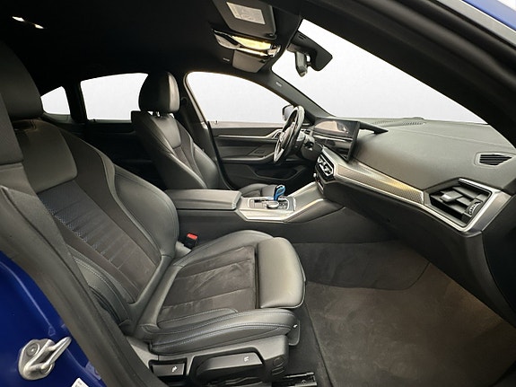 BMW i4 25 of 30