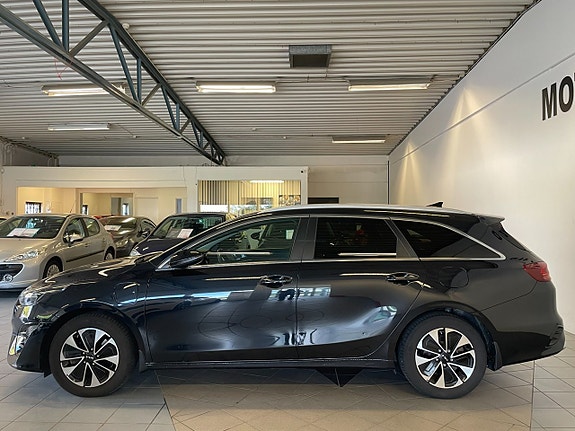 Kia Ceed 3 of 11