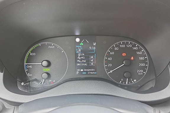Toyota Yaris 14 of 21