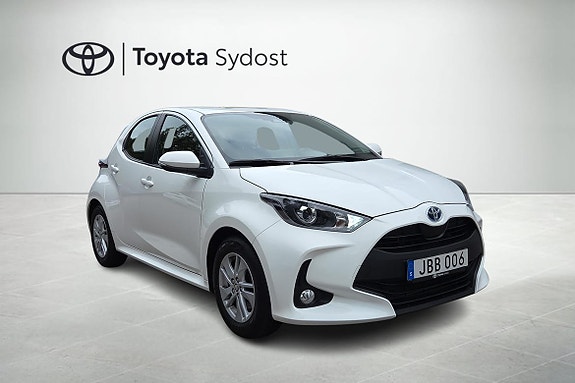 Toyota Yaris 19 of 21