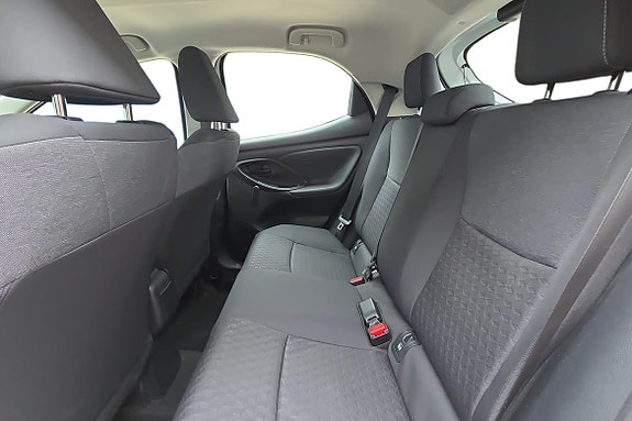 Toyota Yaris 20 of 21