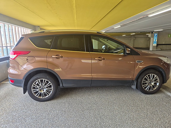 Ford Kuga 4 of 13