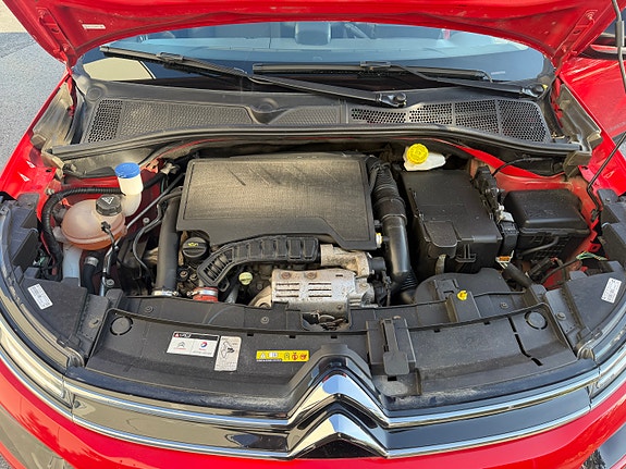 Citroen C4 Cactus 2 of 7