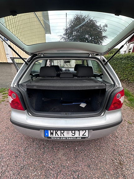 Volkswagen Polo 6 of 6