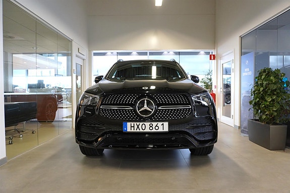Mercedes-Benz GLE350 de 2 of 26