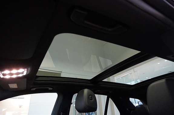 Mercedes-Benz GLE350 de 24 of 26