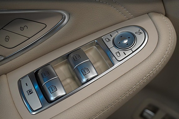 Mercedes-Benz GLC250 d 11 of 26