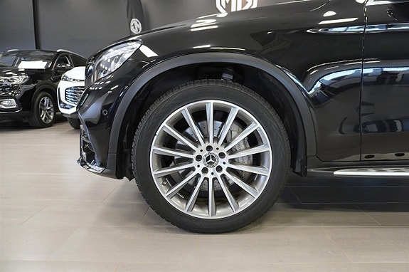 Mercedes-Benz GLC250 d 3 of 26