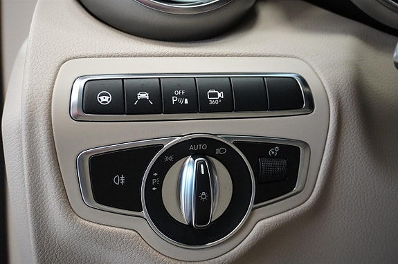 Mercedes-Benz GLC250 d 14 of 26