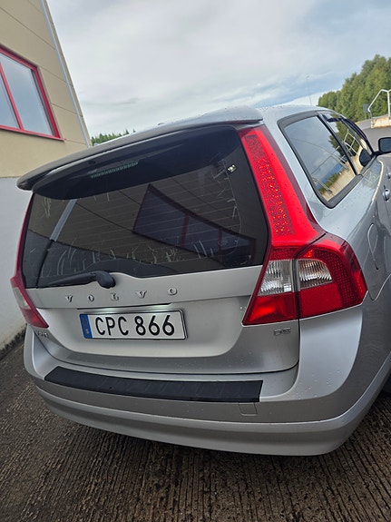 Volvo V70 5 of 5