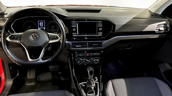 Volkswagen T-Cross 10 of 13
