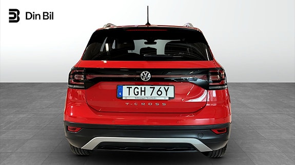 Volkswagen T-Cross 5 of 13