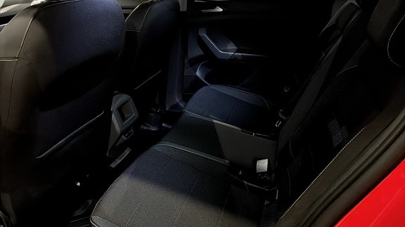 Volkswagen T-Cross 11 of 13
