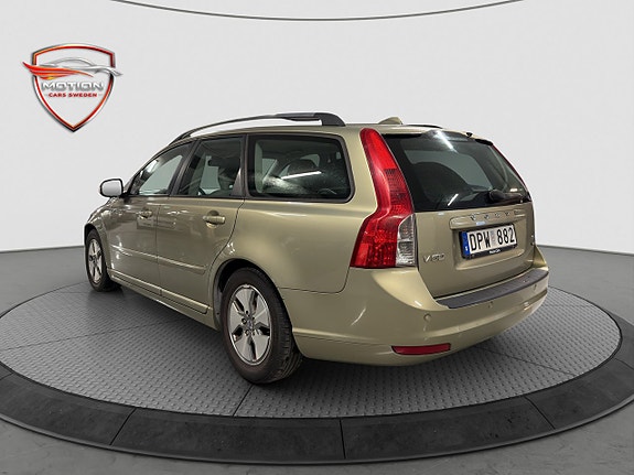 Volvo V50 7 of 17