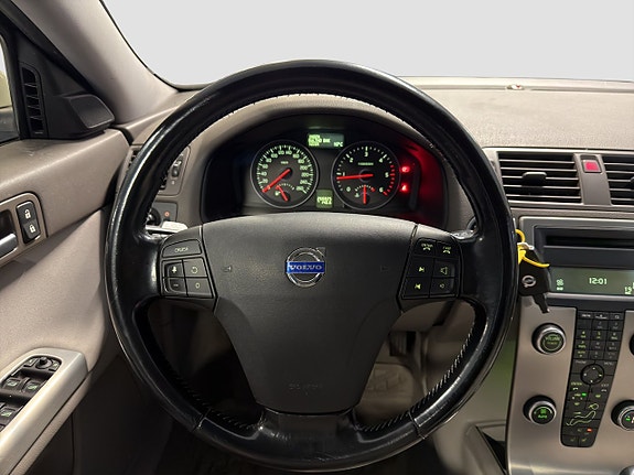Volvo V50 11 of 17