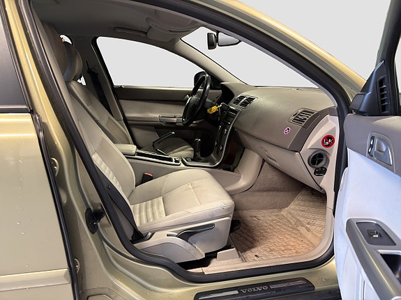 Volvo V50 14 of 17