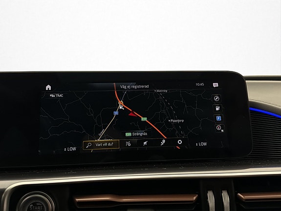 Mercedes-Benz EQC400 25 of 30