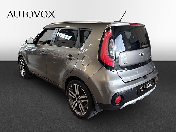Kia Soul 2 of 12