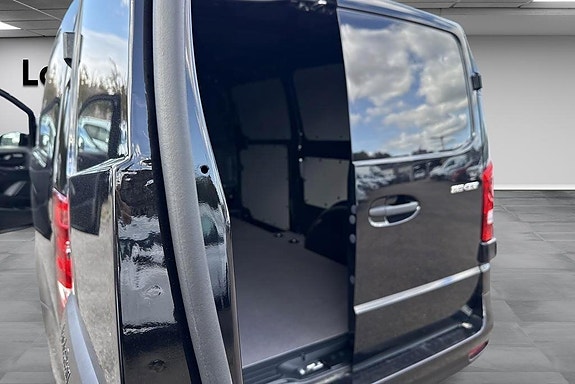 Mercedes-Benz Vito 116 18 of 24