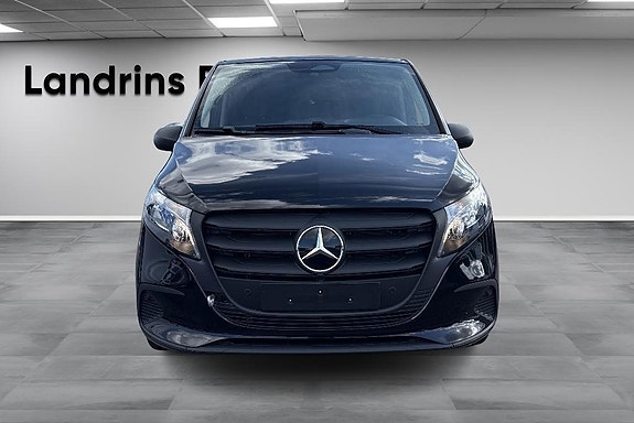 Mercedes-Benz Vito 116 2 of 24