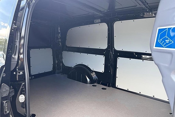 Mercedes-Benz Vito 116 9 of 24