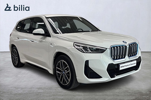 BMW iX1 18 of 18