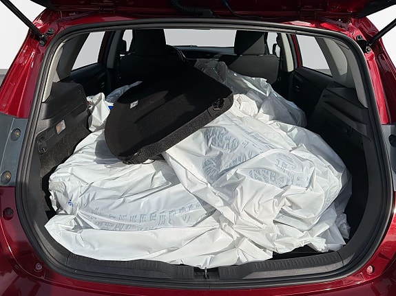Toyota Auris 10 of 13