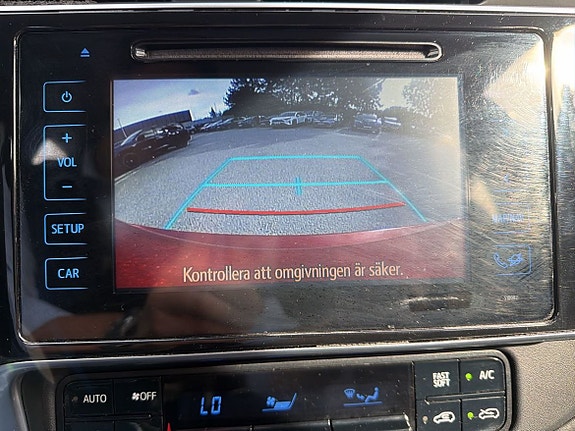 Toyota Auris 13 of 13