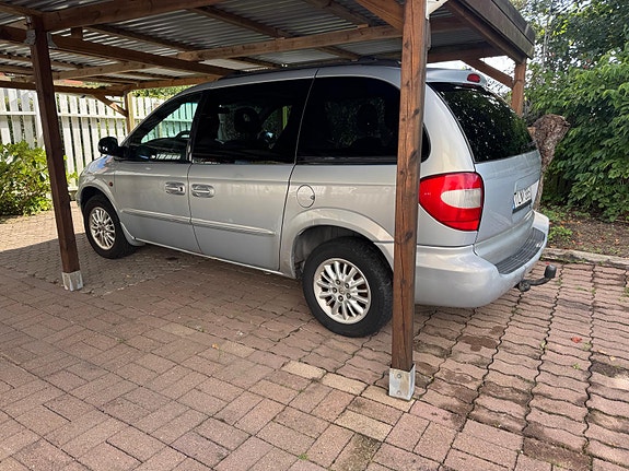 Chrysler Voyager 3 of 4