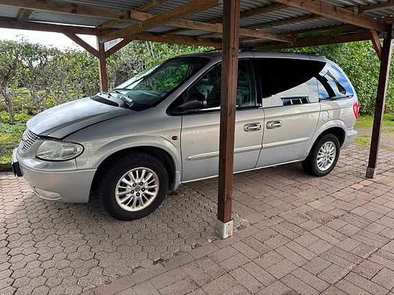 Chrysler Voyager 4 of 4