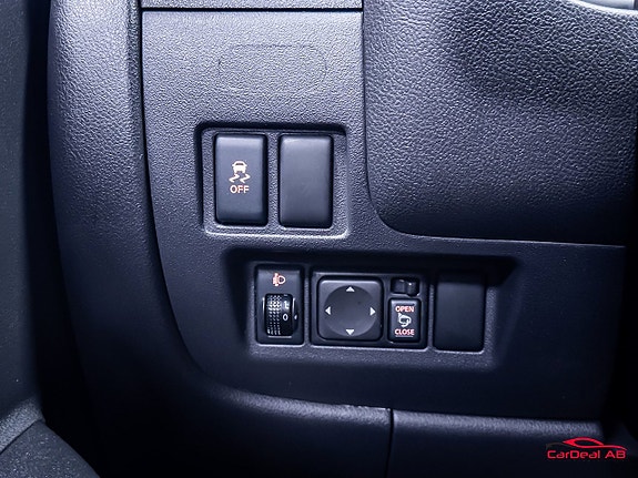 Nissan Micra 26 of 27
