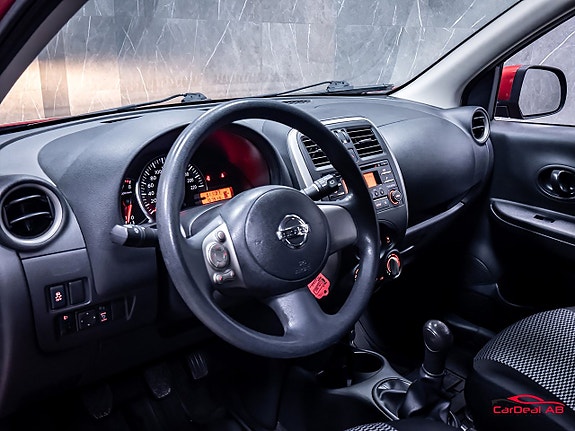 Nissan Micra 12 of 27