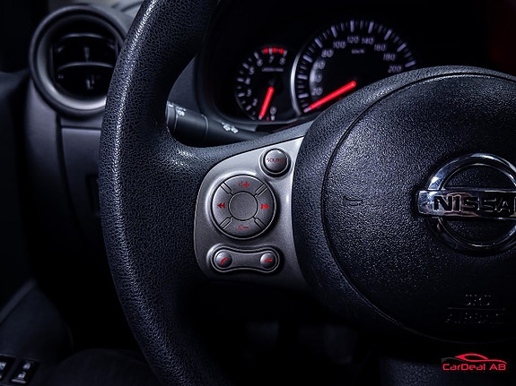 Nissan Micra 19 of 27