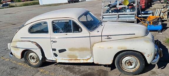 Volvo PV544 2 of 5
