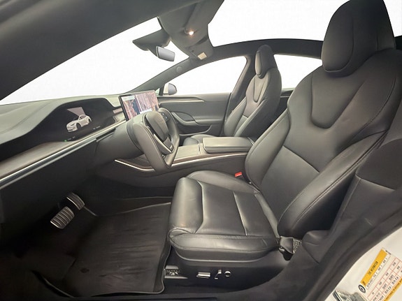 Tesla Model S 12 of 30