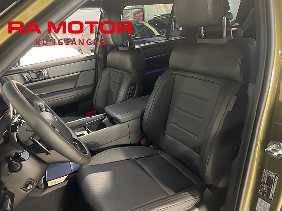 Hyundai Santa Fe 9 of 18