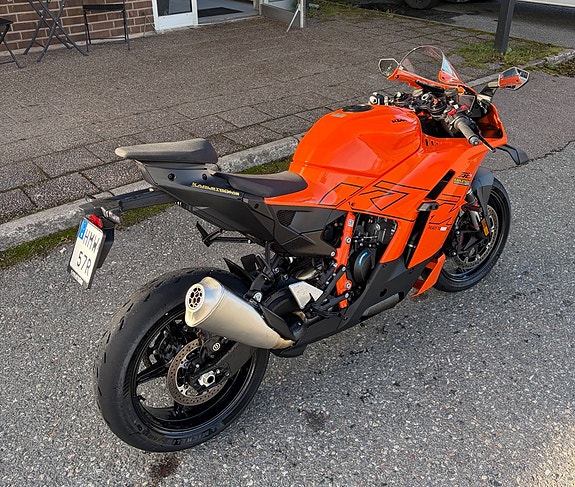 KTM 990 RC R 2026 DEMO 3 of 6