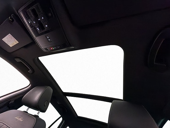 Skoda Superb 17 of 30