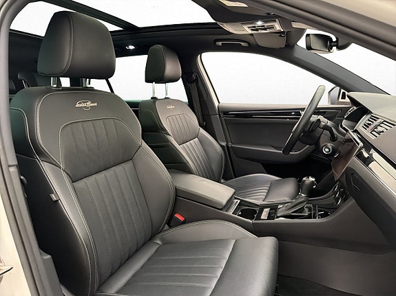 Skoda Superb 14 of 30