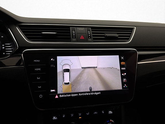 Skoda Superb 27 of 30