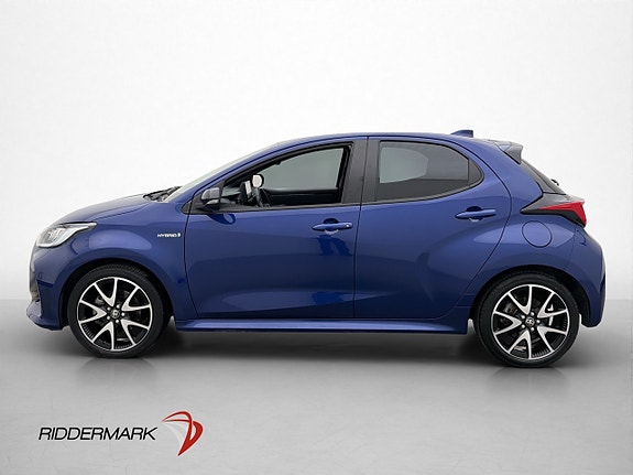 Toyota Yaris 4 of 30