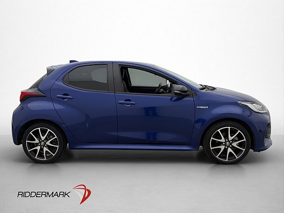Toyota Yaris 9 of 30