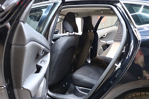 Volvo V40 10 of 27