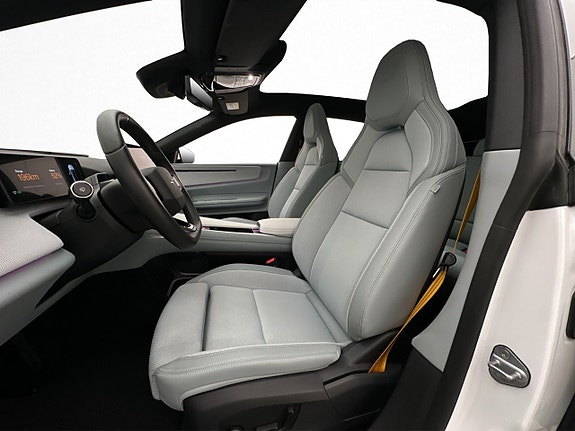 Polestar 4 13 of 30