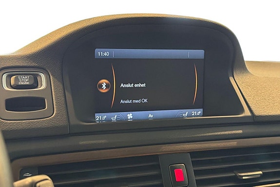 Volvo V70 16 of 22
